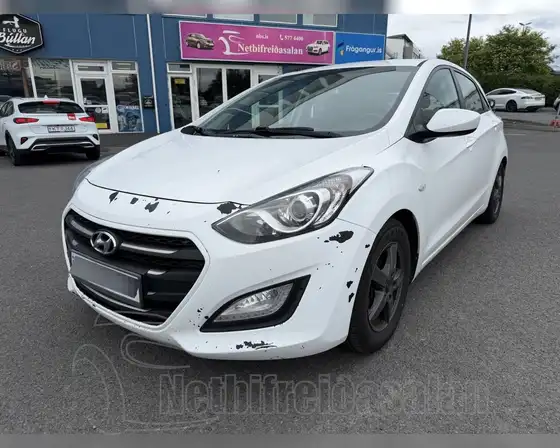HYUNDAI I30