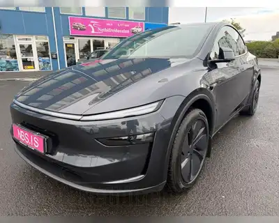 TESLA MODEL Y JUNIPER PREMIUM AWD