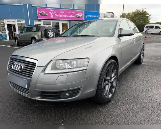 AUDI A6 QUATTRO