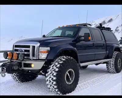 FORD F350 CREW