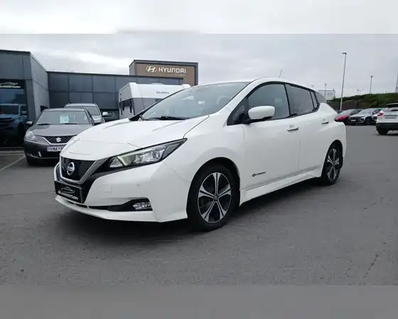 NISSAN LEAF 40KWH