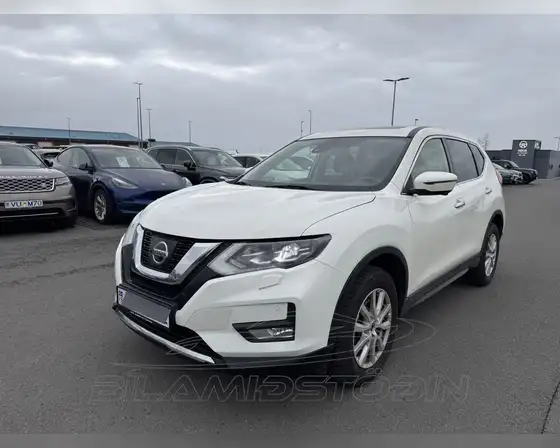 NISSAN X-TRAIL ACCENTA