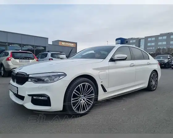 BMW 5 530E IPERFORMANCE