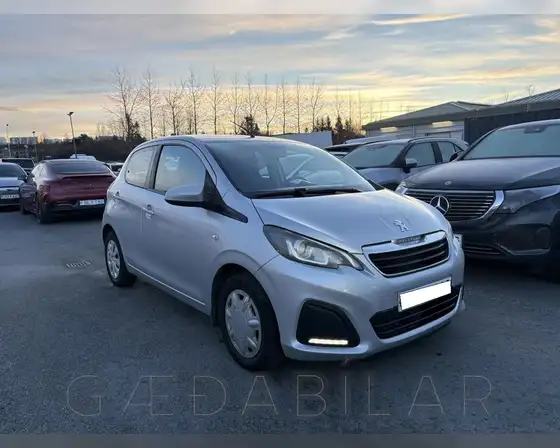 PEUGEOT 108