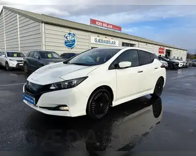 NISSAN LEAF 40KWH