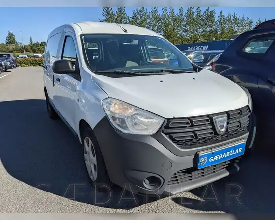 DACIA DOKKER CAMPER