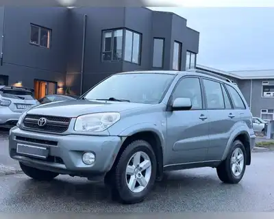 TOYOTA RAV4