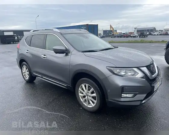 NISSAN X-TRAIL TEKNA