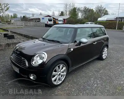 MINI COOPER CLUBMAN