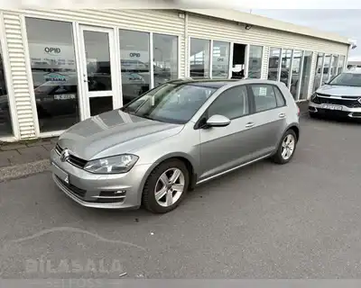 VW GOLF