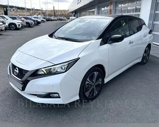 NISSAN LEAF 40KWH TEKNA