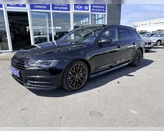 AUDI A6 AVANT 3.0 S-LINE