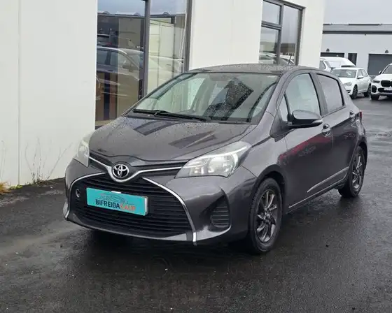 TOYOTA YARIS ACTIVE