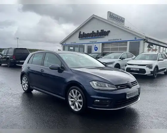 VW GOLF TSI R-LINE