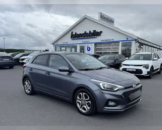 HYUNDAI I20 PREMIUM