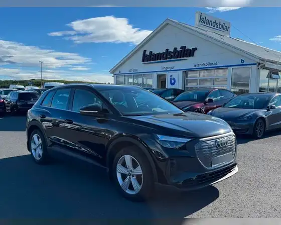 AUDI Q4 35 E-TRON