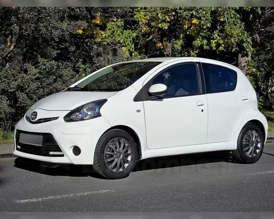TOYOTA AYGO ACTIVE