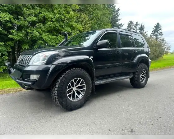 TOYOTA LAND CRUISER VX 120