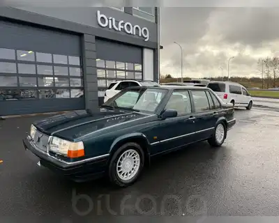 VOLVO 960