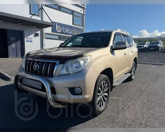 TOYOTA LAND CRUISER 150
