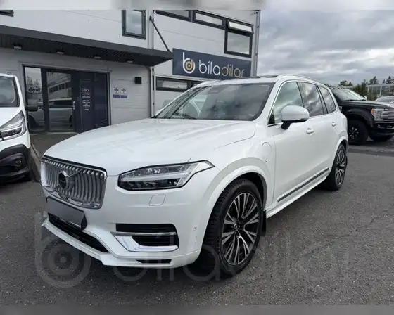 VOLVO XC90 T8 ULTIMATE BRIGHT