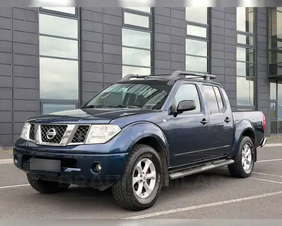 NISSAN NAVARA DOUBLE CAB AT LE