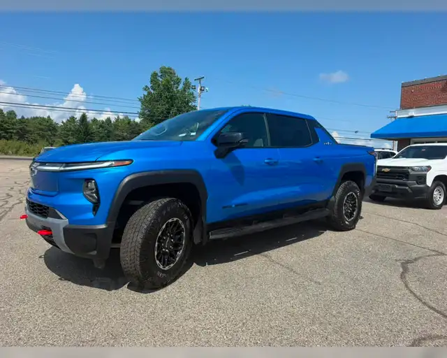 CHEVROLET SILVERADO EV TRAIL BOSS MAX RANGE