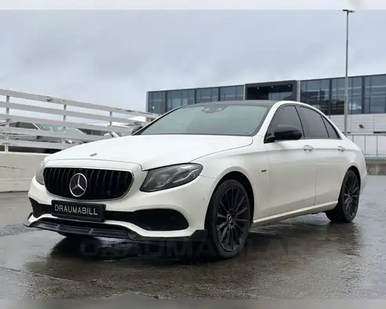 MERCEDES-BENZ E 350