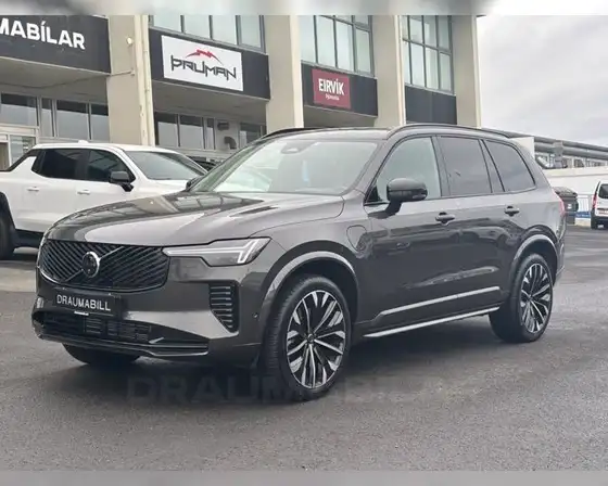 VOLVO XC90 T8 ULTRA DARK
