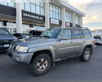 NISSAN PATROL GR 35T