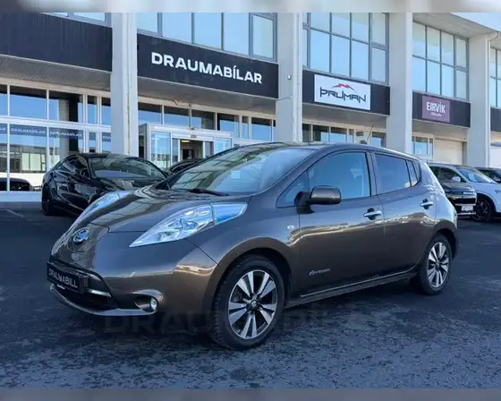 NISSAN LEAF TEKNA 30KWH