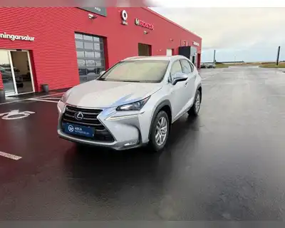 LEXUS NX300H EXE