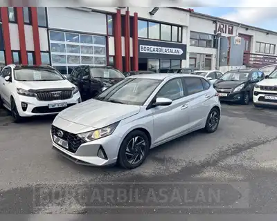 HYUNDAI I20 PREMIUM