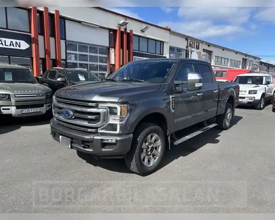 FORD F350 PLATINUM SUPERDUTY