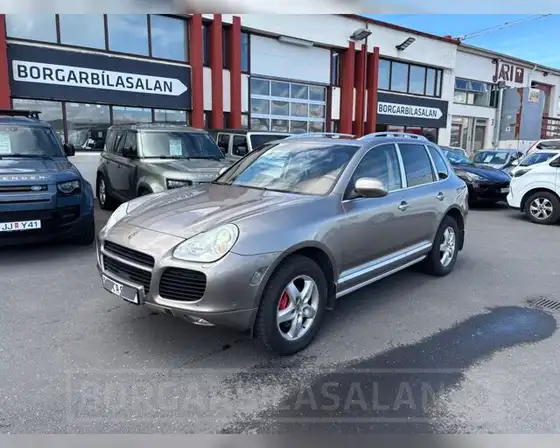 PORSCHE CAYENNE TURBO