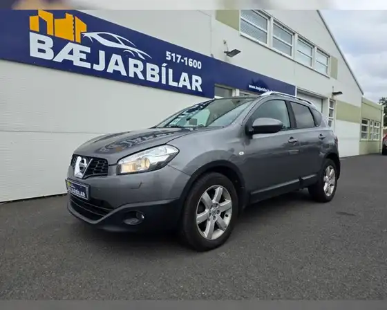 NISSAN QASHQAI SE AWD