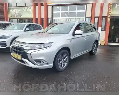 MITSUBISHI OUTLANDER INTENSE