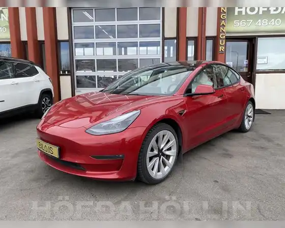TESLA MODEL 3 LONG RANGE AWD