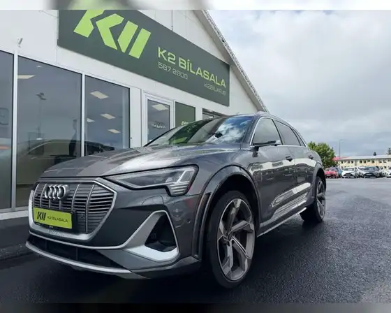 AUDI E-TRON 55 S LINE 505 HÖ