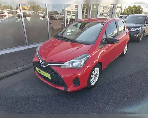 TOYOTA YARIS LIVE