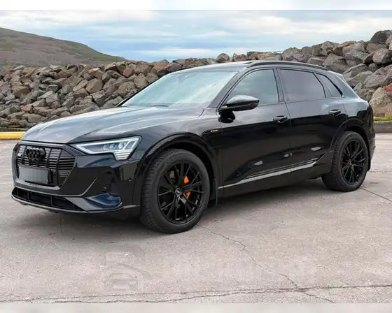 AUDI E-TRON 55 S/LINE BLACK EDITION