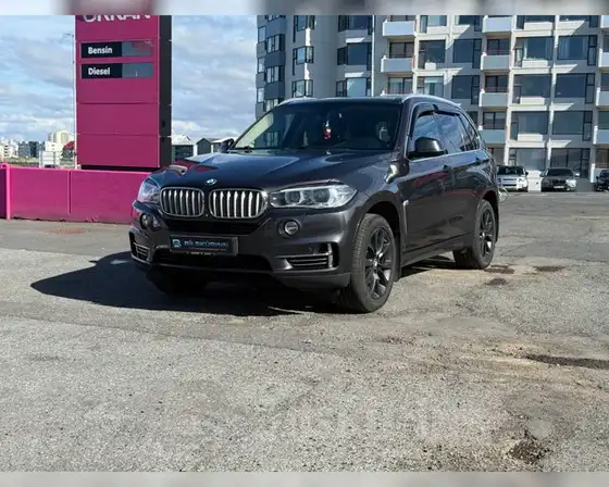 BMW X5 XDRIVE40E