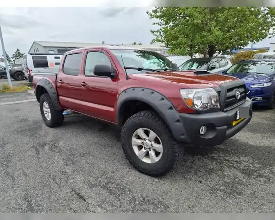 TOYOTA TACOMA DOUBLECAB