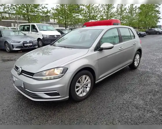 VW GOLF