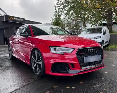 AUDI RS3 QUATTRO LIMOUSINE