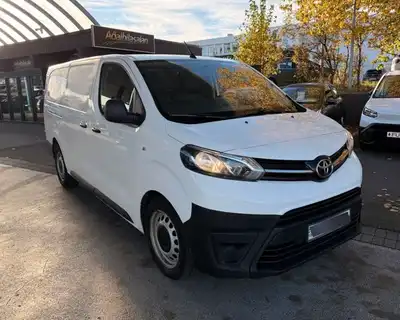TOYOTA PROACE LANGUR