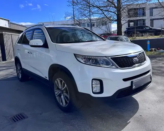 KIA SORENTO LUXURY