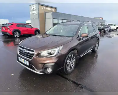 SUBARU OUTBACK LUX