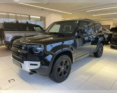 LAND ROVER DEFENDER S P400E
