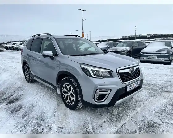 SUBARU FORESTER LUX
